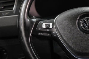 Внедорожник Volkswagen Tiguan 2018 года, 2689000 рублей, Новокузнецк