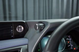 Внедорожник Lexus UX 2020 года, 3500000 рублей, Красноярск