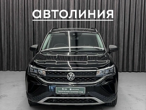 Внедорожник Volkswagen Taos 2022 года, 2080000 рублей, Красноярск