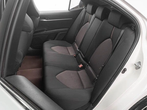 Седан Toyota Camry 2019 года, 2139000 рублей, Тюмень