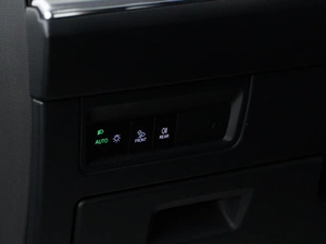 Внедорожник Volkswagen Touareg 2019 года, 5250050 рублей, Москва