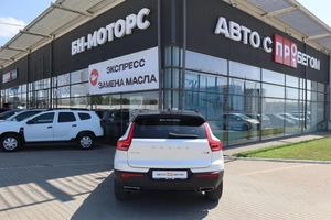 Внедорожник Volvo XC40 2019 года, 3150000 рублей, Мирное