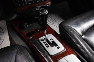 Седан Hyundai Sonata 2011 года, 889000 рублей, Сургут