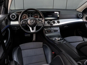 Седан Mercedes-benz E-класс 2019 года, 3049000 рублей, Краснодар