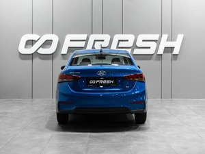 Седан Hyundai Solaris 2018 года, 1570000 рублей, Тюмень