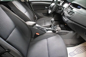 Лифтбек Renault Laguna 2008 года, 1049000 рублей, Сургут