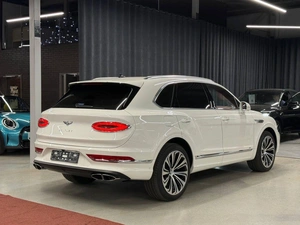 Внедорожник Bentley Bentayga 2021 года, 25990000 рублей, Павловская Слобода