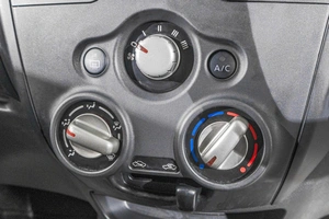 Хетчбэк Nissan Note 2019 года, 1099000 рублей, Барнаул