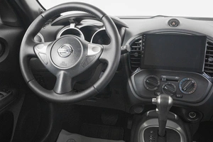 Внедорожник Nissan Juke 2013 года, 1049000 рублей, Кемерово