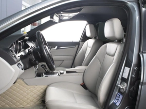 Седан Mercedes-benz C-класс 2011 года, 1750000 рублей, Омск