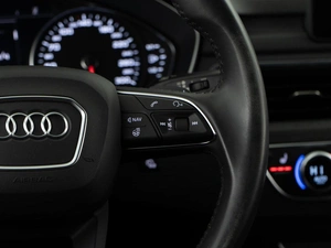 Седан Audi A4 2018 года, 2449050 рублей, Москва