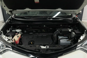 Внедорожник Toyota RAV4 2016 года, 2600000 рублей, Курск