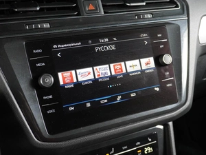 Внедорожник Volkswagen Tiguan 2021 года, 2439000 рублей, Воронеж