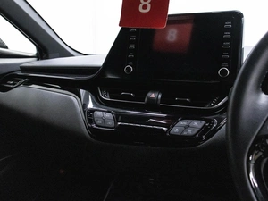 Внедорожник Toyota C-HR 2021 года, 2250000 рублей, Красноярск