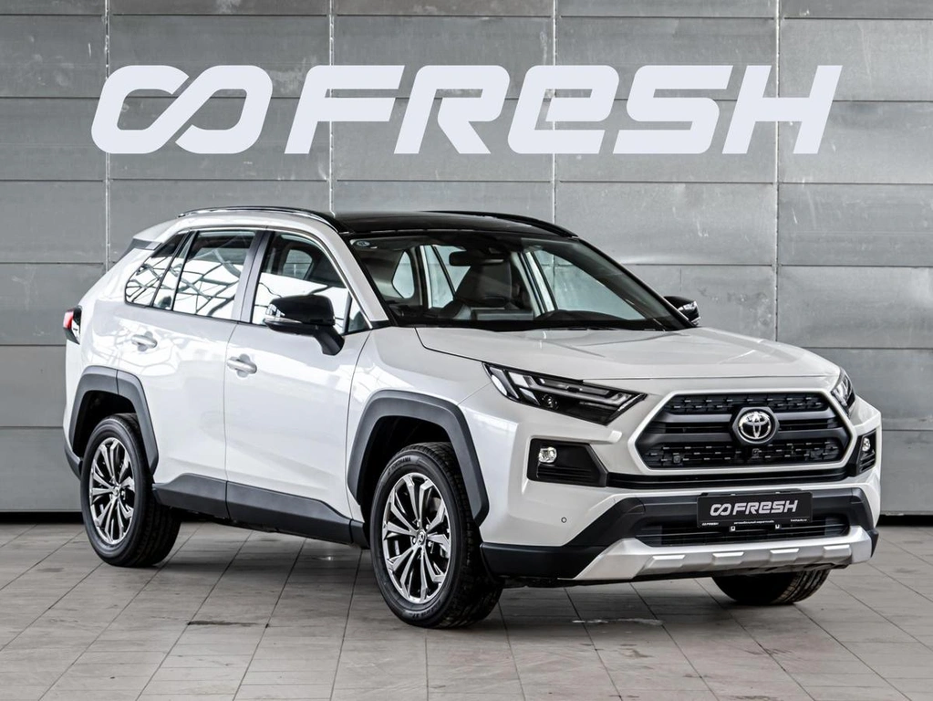 Внедорожник Toyota RAV4 2025 года, 4140000 рублей, Краснодар