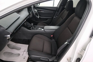 Хетчбэк Mazda 3 2019 года, 1839000 рублей, Красноярск