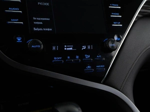 Седан Toyota Camry 2018 года, 2734444 рублей, Москва