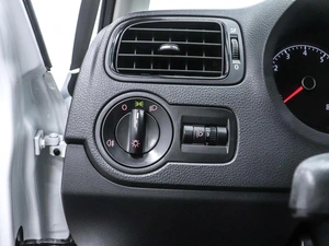 Седан Volkswagen Polo 2019 года, 1379000 рублей, Красноярск