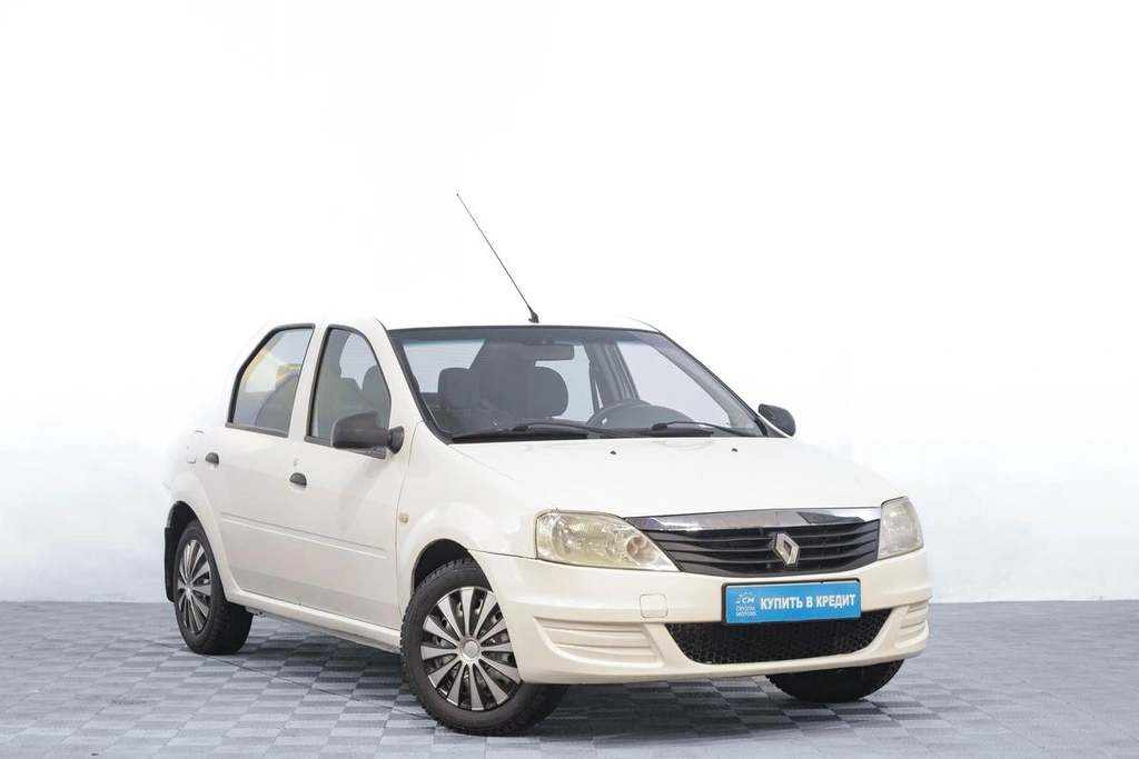 Седан Renault Logan 2015 года, 599000 рублей, Барнаул