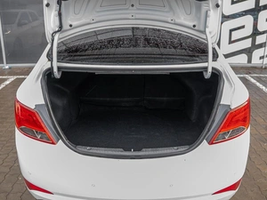 Седан Hyundai Solaris 2014 года, 1050000 рублей, Краснодар