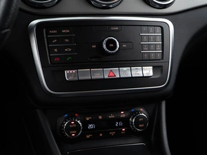 Внедорожник Mercedes-benz GLA-класс 2019 года, 2950111 рублей, Москва