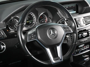 Седан Mercedes-benz E-класс 2012 года, 2200000 рублей, Аксай