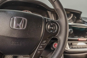 Седан Honda Accord 2013 года, 1549000 рублей, Челябинск