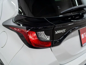 Хетчбэк Toyota Yaris 2020 года, 1230000 рублей, Красноярск