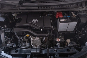 Хетчбэк Toyota Vitz 2019 года, 1069000 рублей, Томск