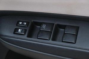 Хетчбэк Nissan Note 2020 года, 1239000 рублей, Омск
