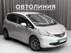 Хетчбэк Honda Fit 2010 года, 699000 рублей, Красноярск