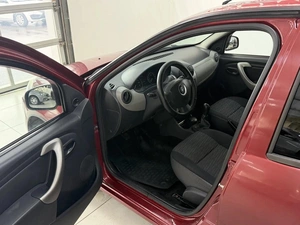 Хэтчбек Renault Sandero 2012 года, 700000 рублей, Смоленск