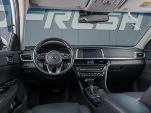 Седан Kia Optima 2019 года, 2369000 рублей, Сургут