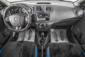 Седан Renault Logan 2017 года, 699000 рублей, Барнаул