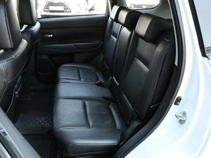 Внедорожник Mitsubishi Outlander 2013 года, 1339000 рублей, Волгоград