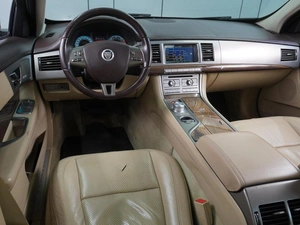 Седан Jaguar XF 2011 года, 1272000 рублей, Воронеж