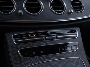 Седан Mercedes-benz E-класс 2021 года, 6300000 рублей, Большой Сочи