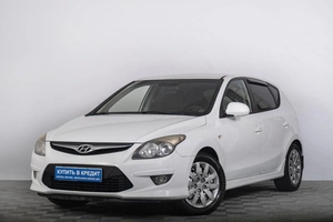 Хетчбэк Hyundai i30 2010 года, 799000 рублей, Томск