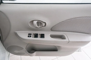 Хетчбэк Nissan March 2013 года, 719000 рублей, Красноярск