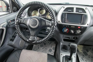 Внедорожник Toyota RAV4 2002 года, 839000 рублей, Барнаул