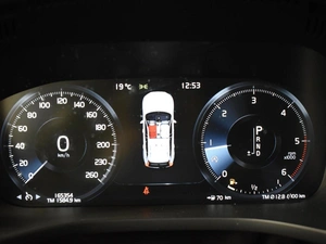 Внедорожник Volvo XC60 2019 года, 3184300 рублей, Казань