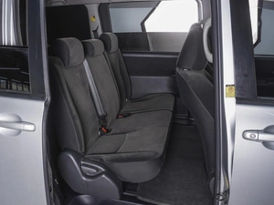 Минивэн Toyota Noah 2010 года, 1150000 рублей, Ростов-на-Дону