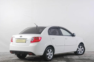 Седан Kia Rio 2010 года, 639000 рублей, Кемерово