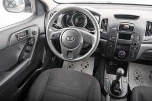 Седан Kia Cerato 2009 года, 779000 рублей, Красноярск