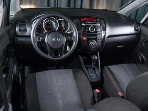 Минивэн Kia Venga 2013 года, 860000 рублей, Волгоград