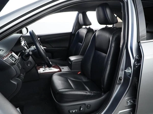 Седан Toyota Camry 2013 года, 1599046 рублей, Москва