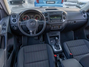 Внедорожник Volkswagen Tiguan 2013 года, 1879000 рублей, Саратов