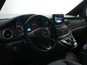 Минивэн Mercedes-benz V-класс 2019 года, 4698000 рублей, Москва