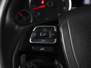 Внедорожник Volkswagen Touareg 2012 года, 1800000 рублей, Омск