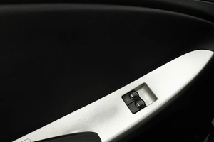 Седан Hyundai Solaris 2013 года, 675500 рублей, Казань